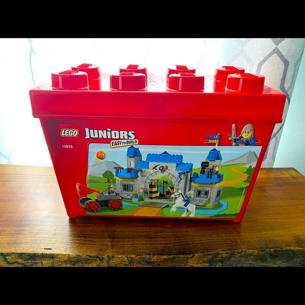LEGOS. Tub full of LEGOS